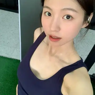 廖梓英